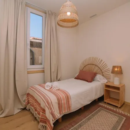 Elegancia Luz Y Calidez - Apto 4 By