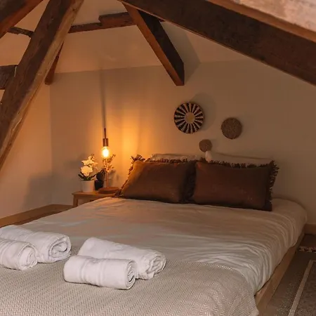 Elegancia Luz Y Calidez - Apto 4 By * Comarca de Vigo