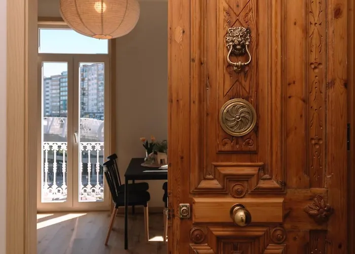 Elegancia Luz Y Calidez - Apto 4 By Apartman