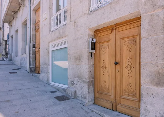 Elegancia Luz Y Calidez - Apto 4 By Apartman Vigo