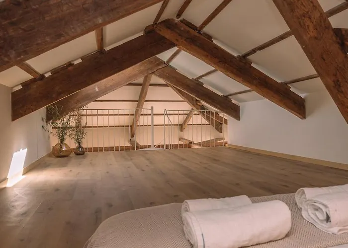 Elegancia Luz Y Calidez - Apto 4 By Apartman *