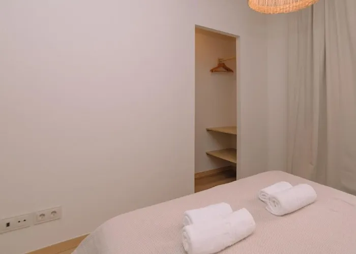 Elegancia Luz Y Calidez - Apto 4 By Vigo